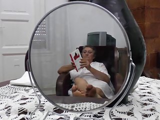 新鲜丰满的乱搞自己很难